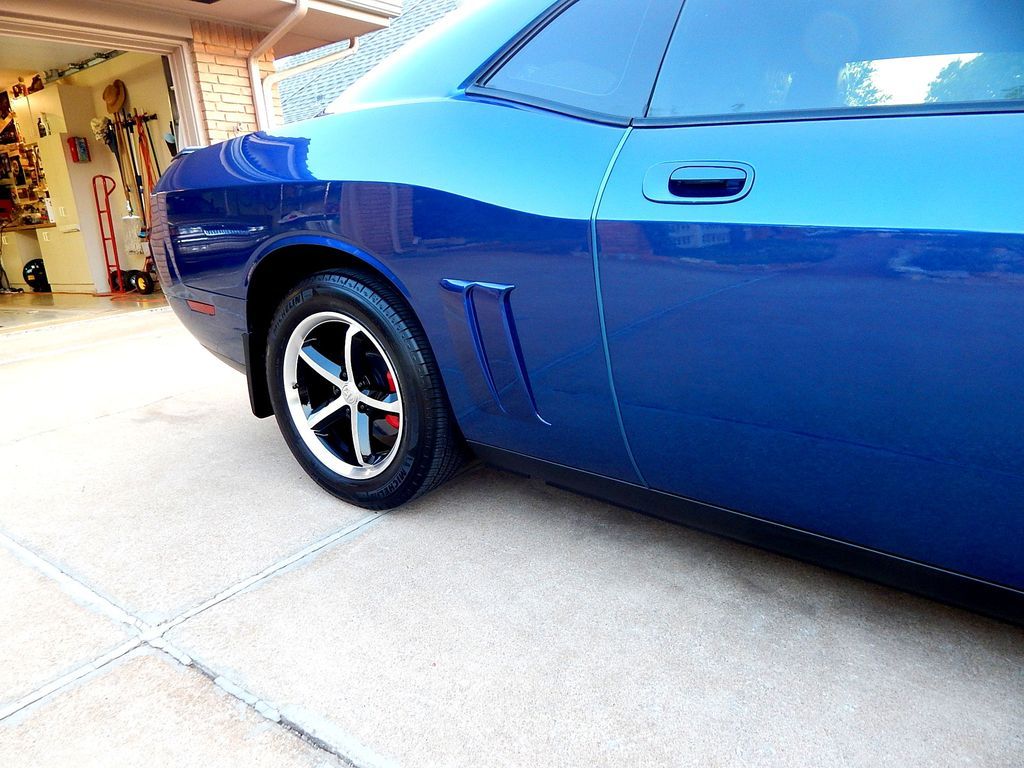 Challenger Side Scoops Dodge Challenger Forum